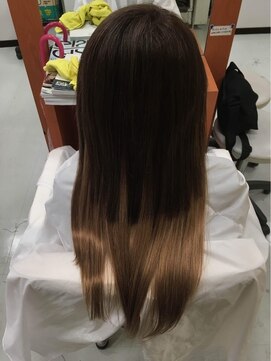 クリーミィーツートンカラーロング 彡 L デュオ ヘアー エクステンションズ 渋谷店 Duo Hair Extentions のヘアカタログ ホットペッパービューティー