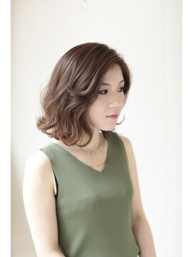 リガナッツ 池袋店(Riganuts) [riganuts 池袋]大人かわいい うるツヤボブ