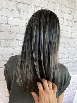 キーマン(KEYMAN) 【エアタッチで作る】スジ感バレイヤージュ