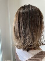 クルール バイ マーブル(COULEUR by Marble)&nbsp;切りっぱなしボブ アッシュベージュ バレイヤージュ