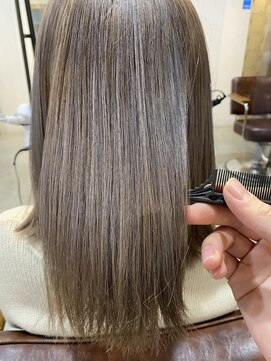 ロロネー 梅田(Lolonois) 【Lolonois梅田】艶髪