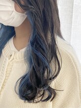 ヌーク(nuuk) イヤリングカラー/ブルーグレージュ/くすみブルー/暗髪