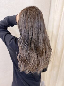 ラビス 浦和(Lovis) デザインカラー/レイヤーカット/ウェットヘア/夏のヘアアレンジ