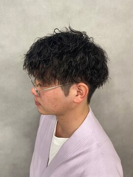 ソアー 新大阪(SOAR) 波巻きツイストスパイラルパーマツーブロックマッシュ【新大阪】