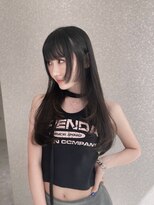 天神美容室 透明感溢れるアッシュブラック×レイヤーカット×韓国