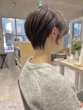 トマト(TOMTO) 【RYOHEI】ショートカット_ショートボブ_グレーベージュ