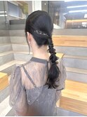 タイト編みおろしヘア
