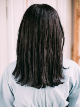 アマリス(Amaris) ブルーブラックカラー20代/30代/40代/庭瀬