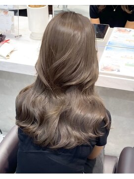 ネイロ 日本橋(NeiRo) 小顔レイヤーカットミディアムレイヤーレイヤーロング【日本橋】