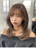 レイヤーカットミディアムレイヤー海外レイヤーハッシュカット