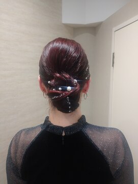 ランリ 金山 名古屋(Ranri) シニヨン