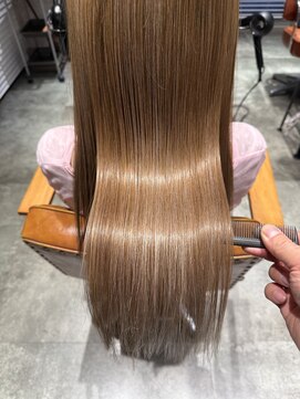 エマ 日吉(emma) ハイトーン白髪ぼかし◎