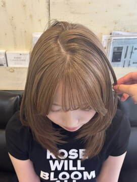 ヘアーアンドメイク シークタチカワ 立川店(Hair&Make Seek) 【澤飯】1ブリーチで黄味ゼロ◎透明感ミルクティーグレージュ