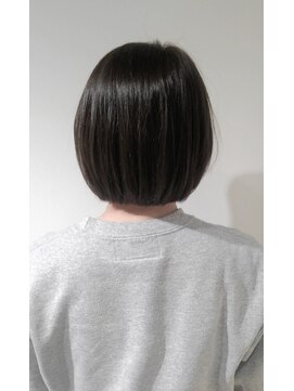 エイトタマプラ たまプラーザ店(EIGHT tamapla) 【EIGHTたまプラ】デザインカラー_切りっぱなしボブ