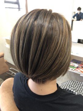 リオン(RION) 丸みボブスタイル！