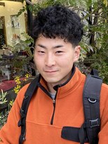 ワイズヘアー ナガサキ(Y's hair nagasaki)&nbsp;メンズのカッコいい！強ウェーブのツーブロックスタイル