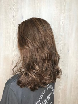 パレット 本厚木店(Palette) ベージュ×ロブ