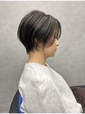 小顔効果◎前下がりボブ／オリーブグレージュ／ショートボブ