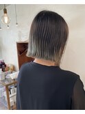 グラデーションな裾カラー