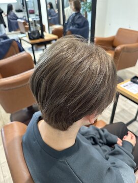 ルーツ(ROOTS) ブリーチあり/韓国風グレージュ