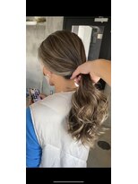 アポロ 横浜駅店(apollo)&nbsp;ハイライトバレイヤージュダブルカラーミルクティーベージュ