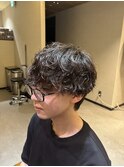 ゆるふわ系のメンズパーマ・波巻きパーマ