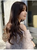 透明感溢れるブラウンベージュ◎