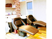 ジースリー 東神奈川店(G-THREE)の雰囲気（フルフラットのシャンプー台で癒しのお時間を☆[縮毛矯正]）