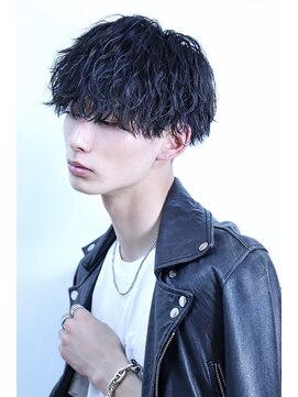 リップス 吉祥寺店 (LIPPS) 波巻きツイスパ　マッシュ　ツイストスパイラル
