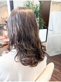 クオラインデジタルパーマでウェーブヘア酸性デジタルパーマ