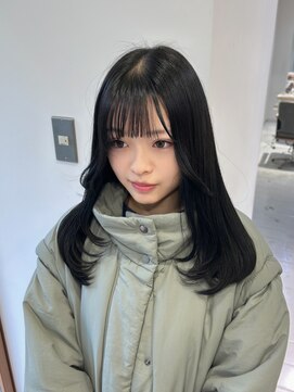 ネオリーブウリ 二子玉川店(Neolive uri) ミディアムヘア暗めカラーデザインカラーフェイスフレーミング