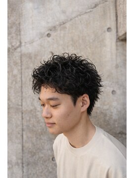 ミオ リベル(Mio'' LIBER) スパイキーパーマ