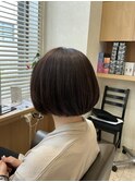 カットはワンレンボブスタイル カラーはブラウン