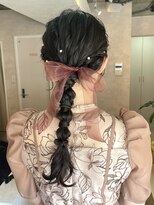 サンルーム(SUN room) ゆるふわ編みおろしリボンパールツヤ髪暗髪お呼ばれヘア