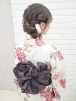 セット バイ エムビューティー(Set by M.beauty)&nbsp;浴衣着付け渋谷ヘアセットアップツインかちもりくるみちゃんヘア