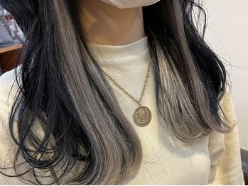 ロッソ ヘアデザイン(ROSSO hair design)の写真/カラーは出来ない…でも今のスタイルに飽きてきた方必見！ぜひ一度《ROSSO　hair design》にご相談を☆