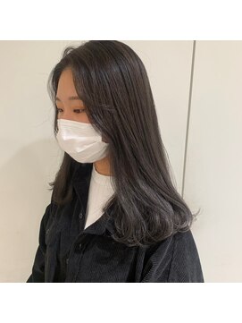 エミィ(emme) 【emme×笹川】ゆるパーマ×セミディ