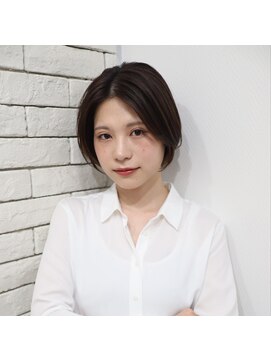 メモリーズ 銀座(Memories) 乾かすだけでまとまる！綺麗め大人ショートヘア！