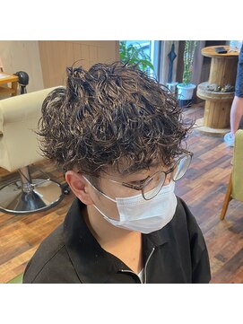 ラヴィレッジ(Lavillage) ツイストスパイラル波巻きパーマ/髪質改善