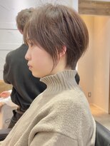 ビュー フクオカ(VIEW FUKUOKA)&nbsp;モードに大人可愛いダークアッシュイメチェンショートボブ