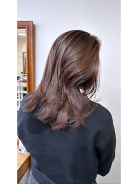 リラ バイ クオーレ(LIRA by CUORE) ブラウンベージュ