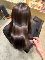 ロロ(ro-ro) 【恵比寿 ro-ro】"髪質改善"仕上げ剤、アイロン未使用潤艶髪