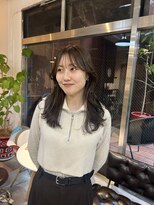 キュリオ(CURIO)&nbsp;オリーブグレージュ×レイヤースタイル