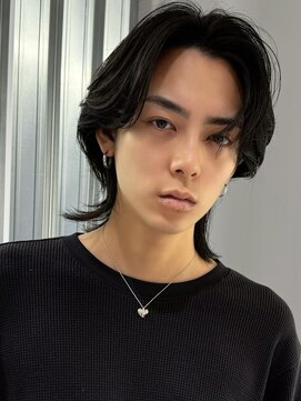 アイビーズ(IVYS) ミディアムセンターパート色気ニュアンスパーマ