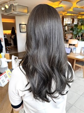 ビーチ(BEACH) ブリーチなしで暗くても透けるグレージュ