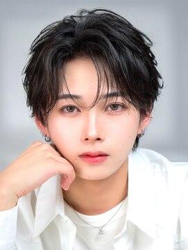 オーシャントーキョー 渋谷神南(OCEAN TOKYO) ツーブロック人気ニュアンスパーマセンターパート黒髪