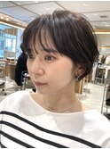 耳掛けショート　ショートパーマ　黒髪ショート　ショートヘア