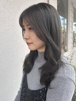 ウィズバイケンジ(Wiz by KENJE)&nbsp;暗髪グレージュカラー×艶レイヤーミディアム