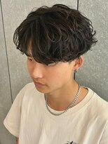 ニアウ 新宿(Niau)&nbsp;MEN’S/リバースセンターパート/ニュアンスパーマ/新宿