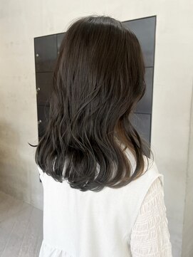 ヘアー アイス ルーチェ(HAIR ICI LUCE) ブリーチなしグレージュ艶カラー夏カラーくびれレイヤー/今枝